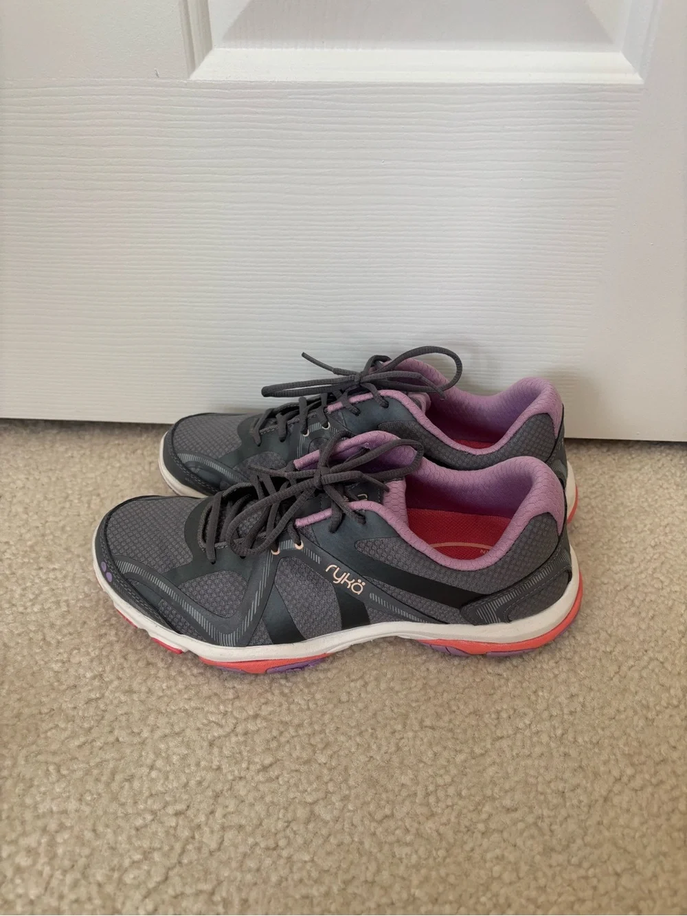 Ryka Women’s Gray Athletic Sneakers with Purple Lining and Pink Accents Size 8